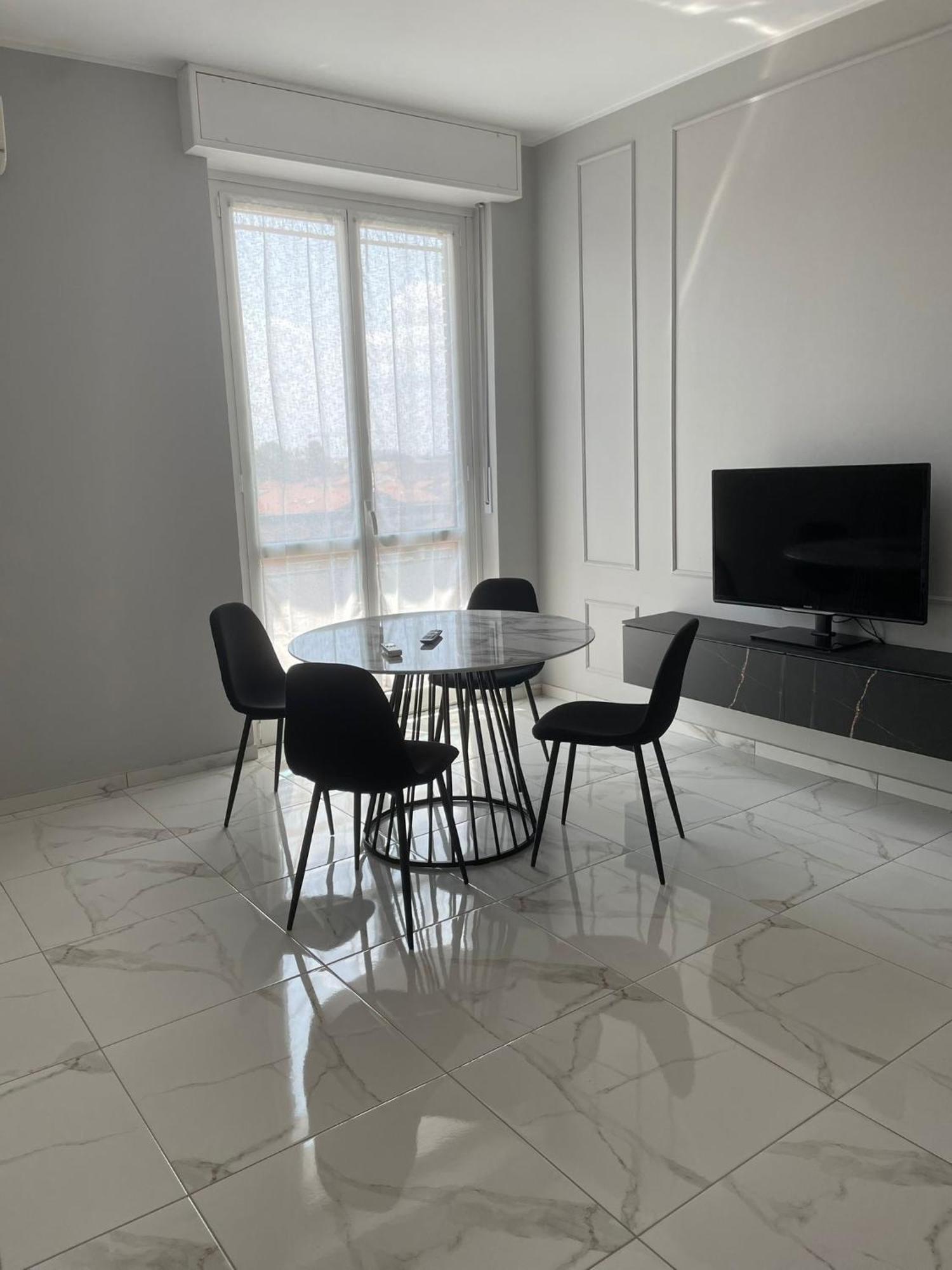Luxury Home 100 Mq A Stone'S Throw From The Duomo Mediolan Zewnętrze zdjęcie
